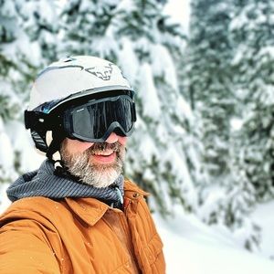 Meet your Posher, Elmo